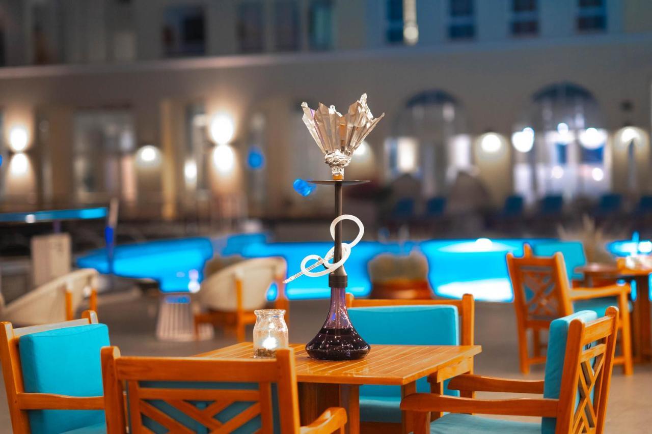 Millennium Lakeview Hotel Formerly Copthorne Lakeview Hotel Dubai Exterior foto