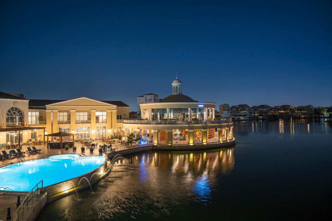 Millennium Lakeview Hotel Formerly Copthorne Lakeview Hotel Dubai Exterior foto