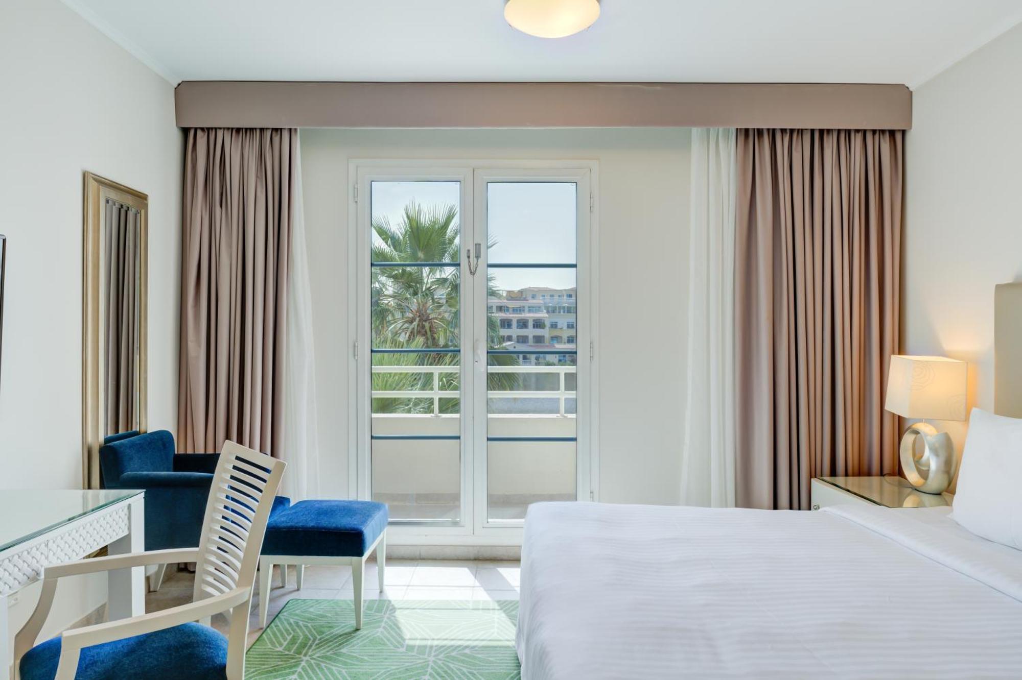 Millennium Lakeview Hotel Formerly Copthorne Lakeview Hotel Dubai Exterior foto
